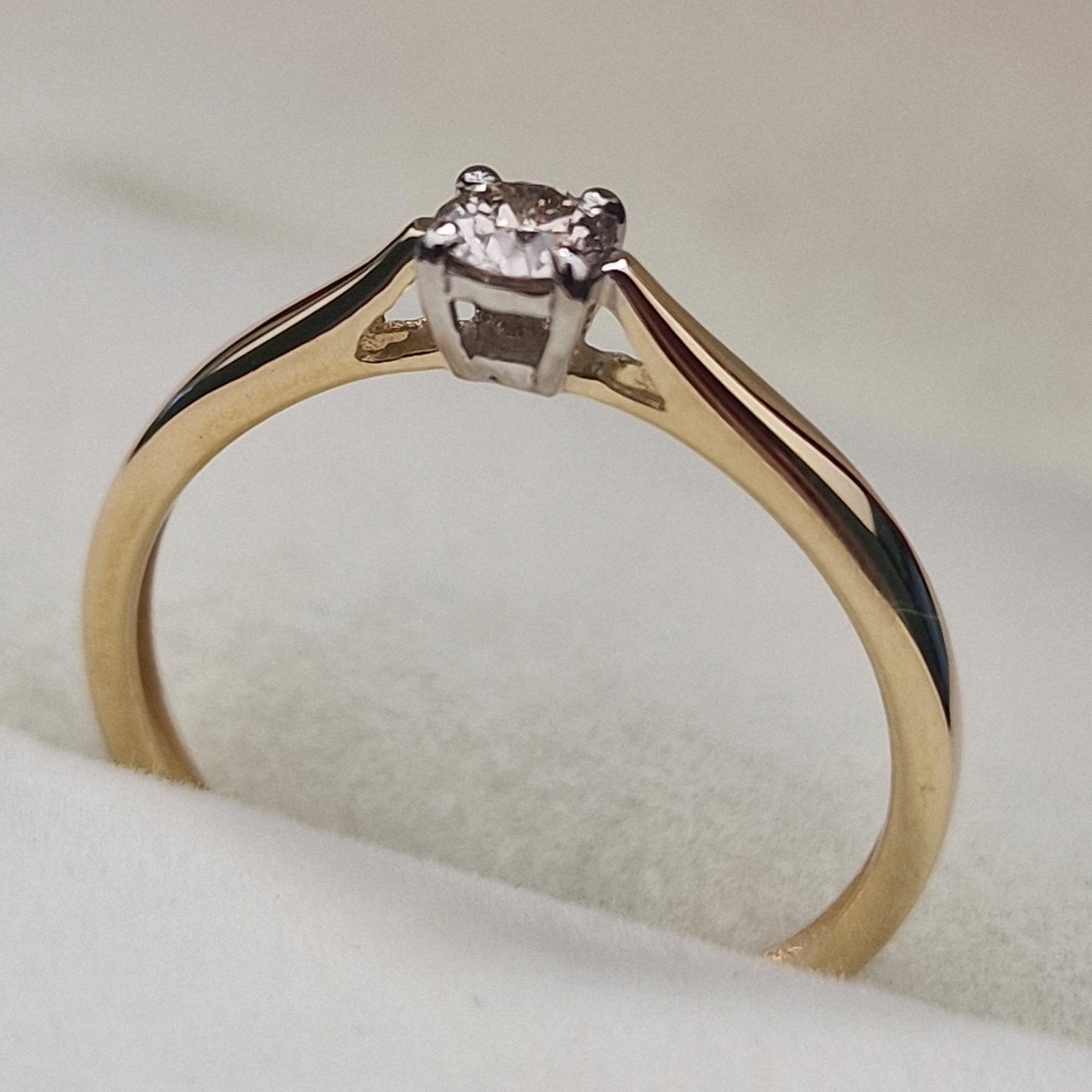 Кольцо Deimantas 104885332 16р 1,3гр 0,145ct. купить,NaN