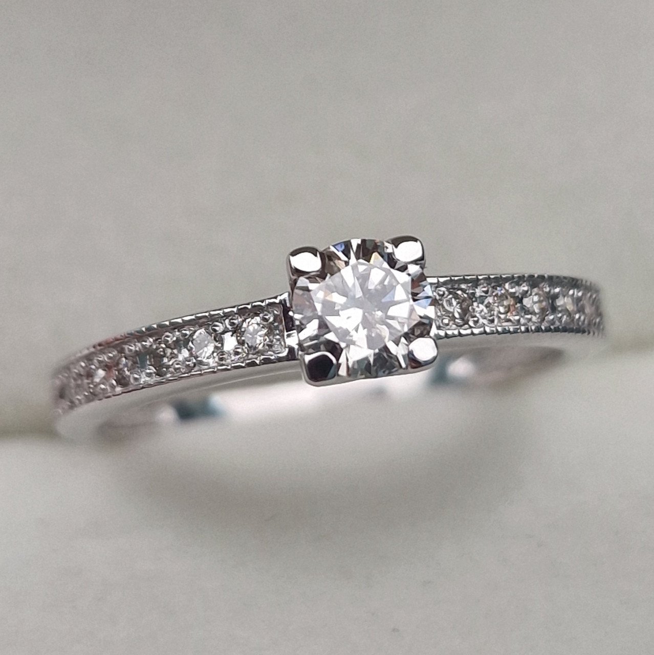 Кольцо Deimantas 103745158 17р 2,32гр 0,45ct. купить,NaN