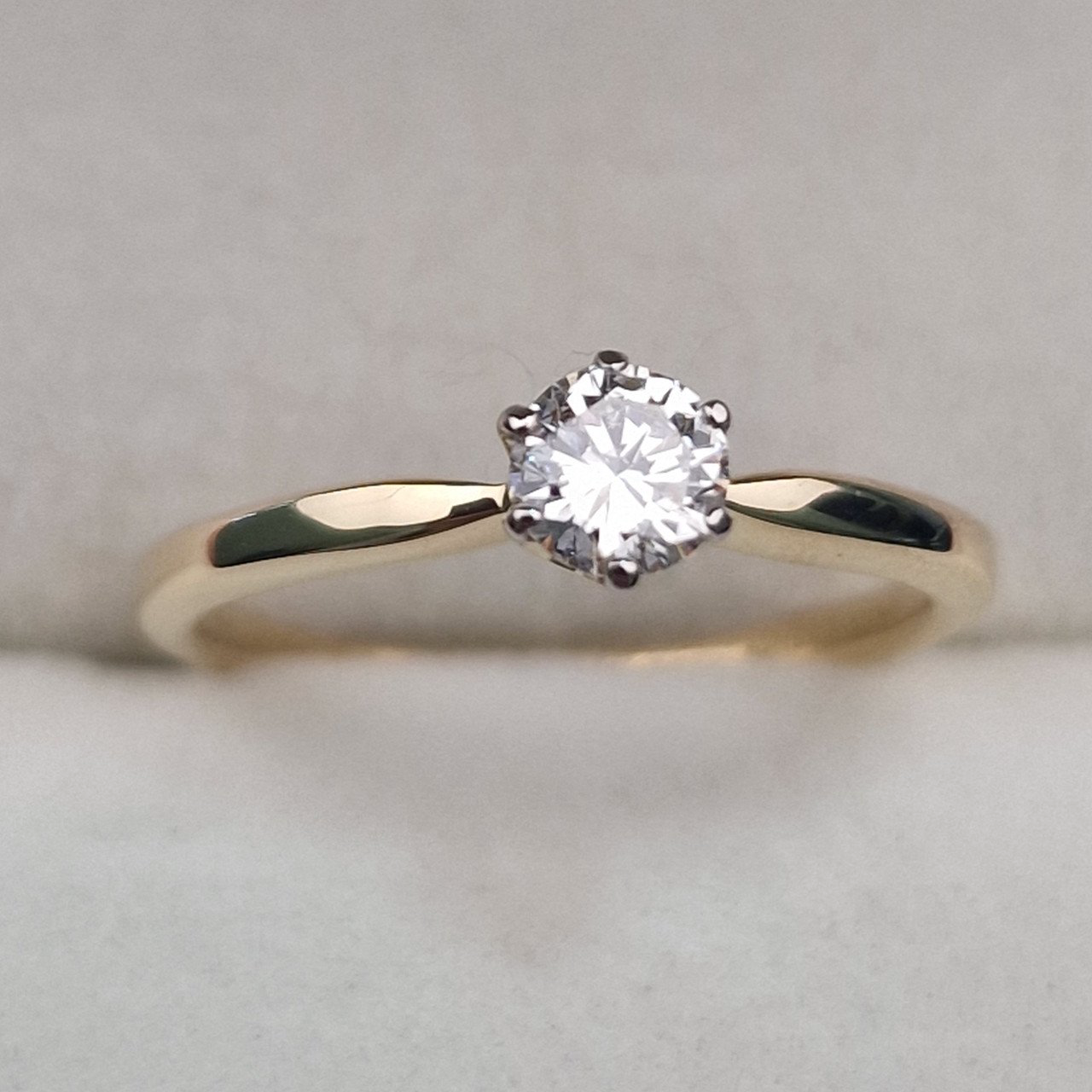 Кольцо Deimantas 104885350 16,5р 1,94гр 0,31ct. купить,NaN