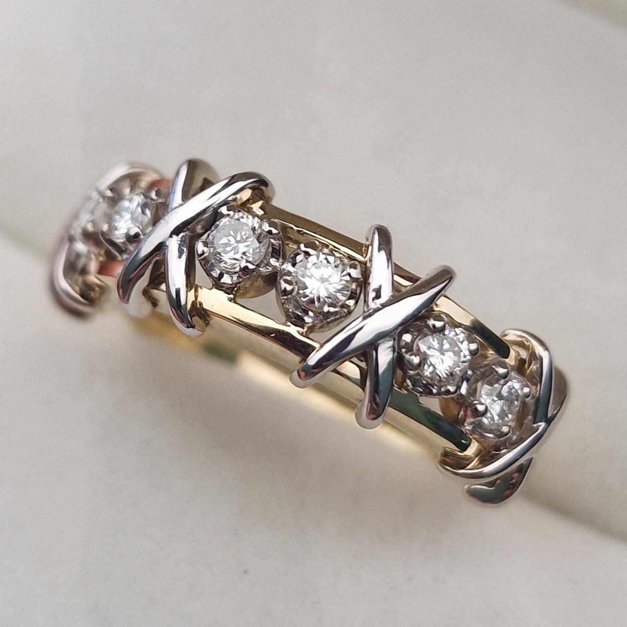 Кольцо Deimantas 103745190 18,5р 5,78гр 0,37ct. купить,NaN