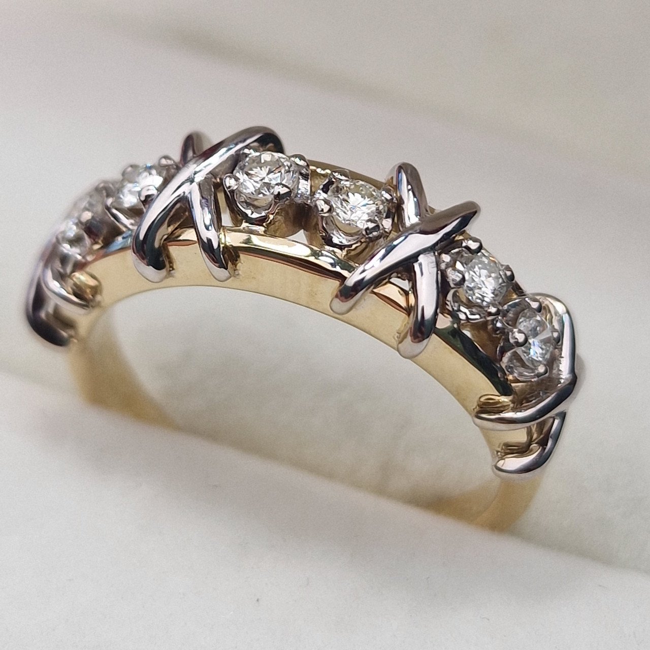 Кольцо Deimantas 103745190 18,5р 5,78гр 0,37ct. купить,NaN