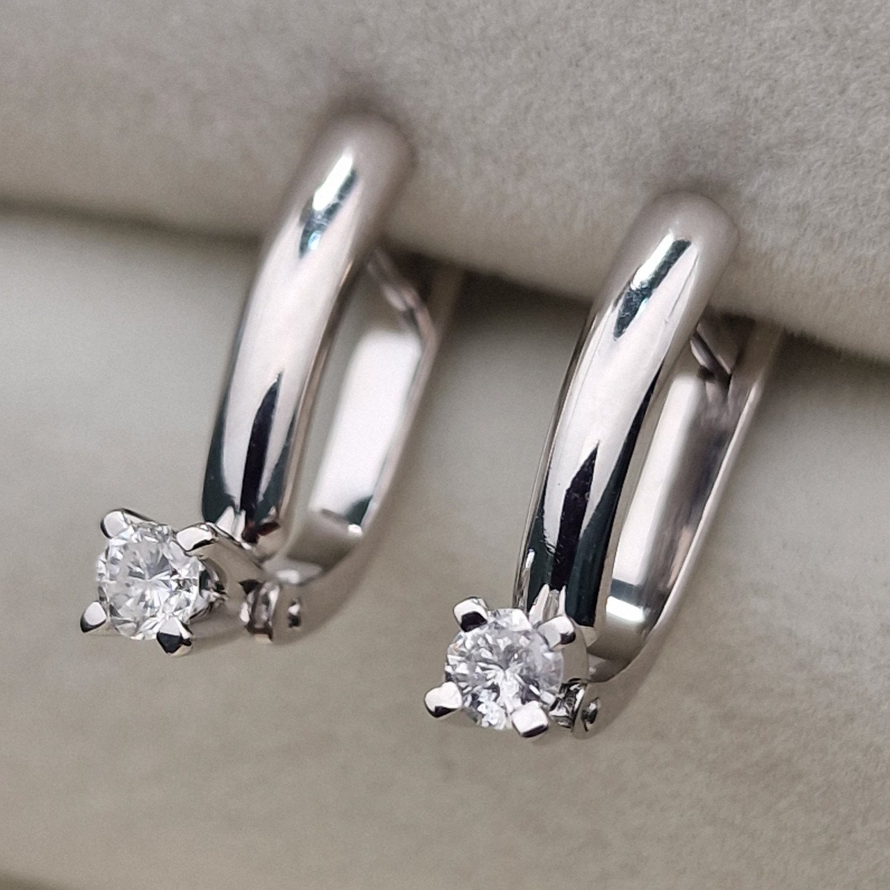 Серьги Deimantas 105154069 3,45гр 0,30ct. купить,NaN