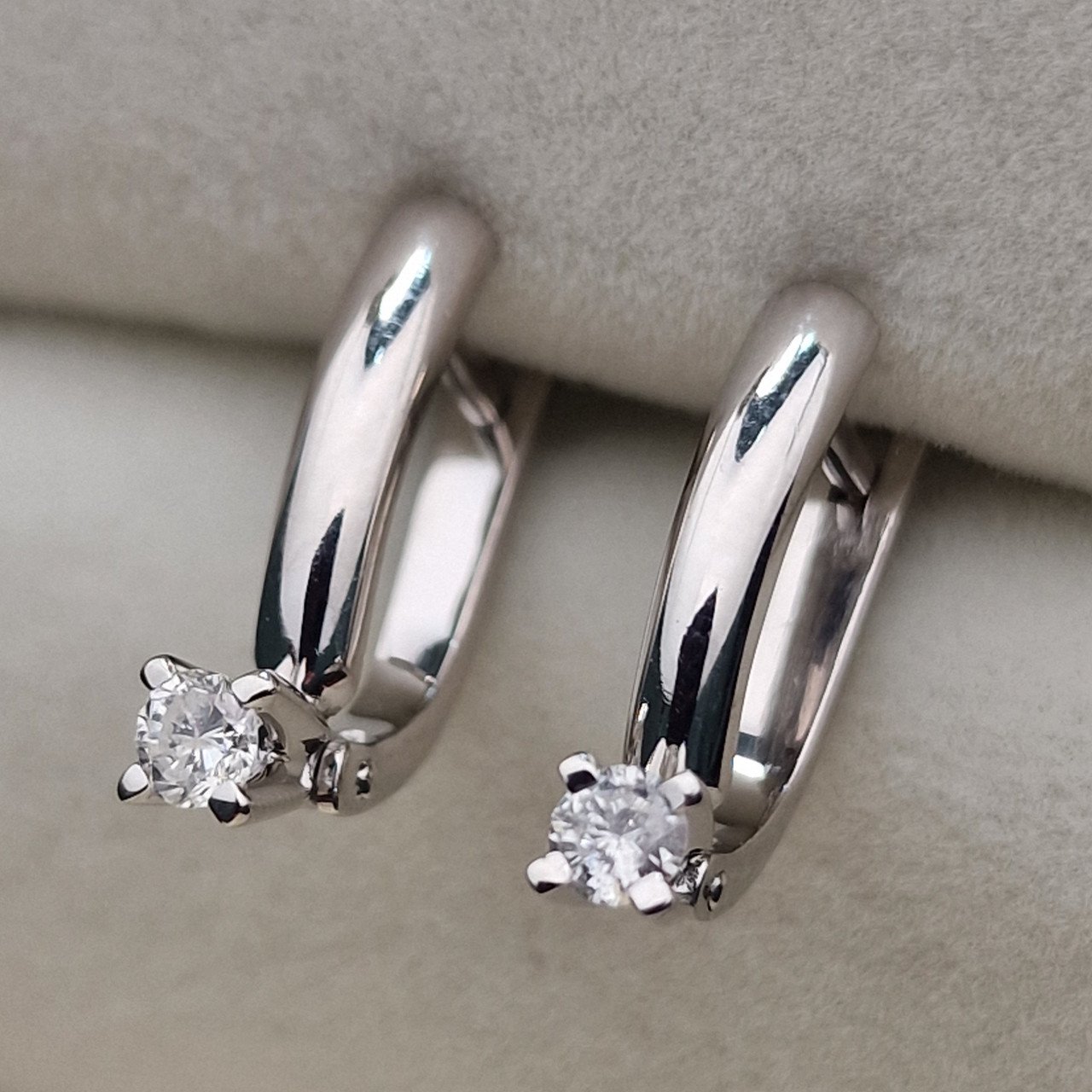 Серьги Deimantas 105154069 3,45гр 0,30ct. купить,NaN