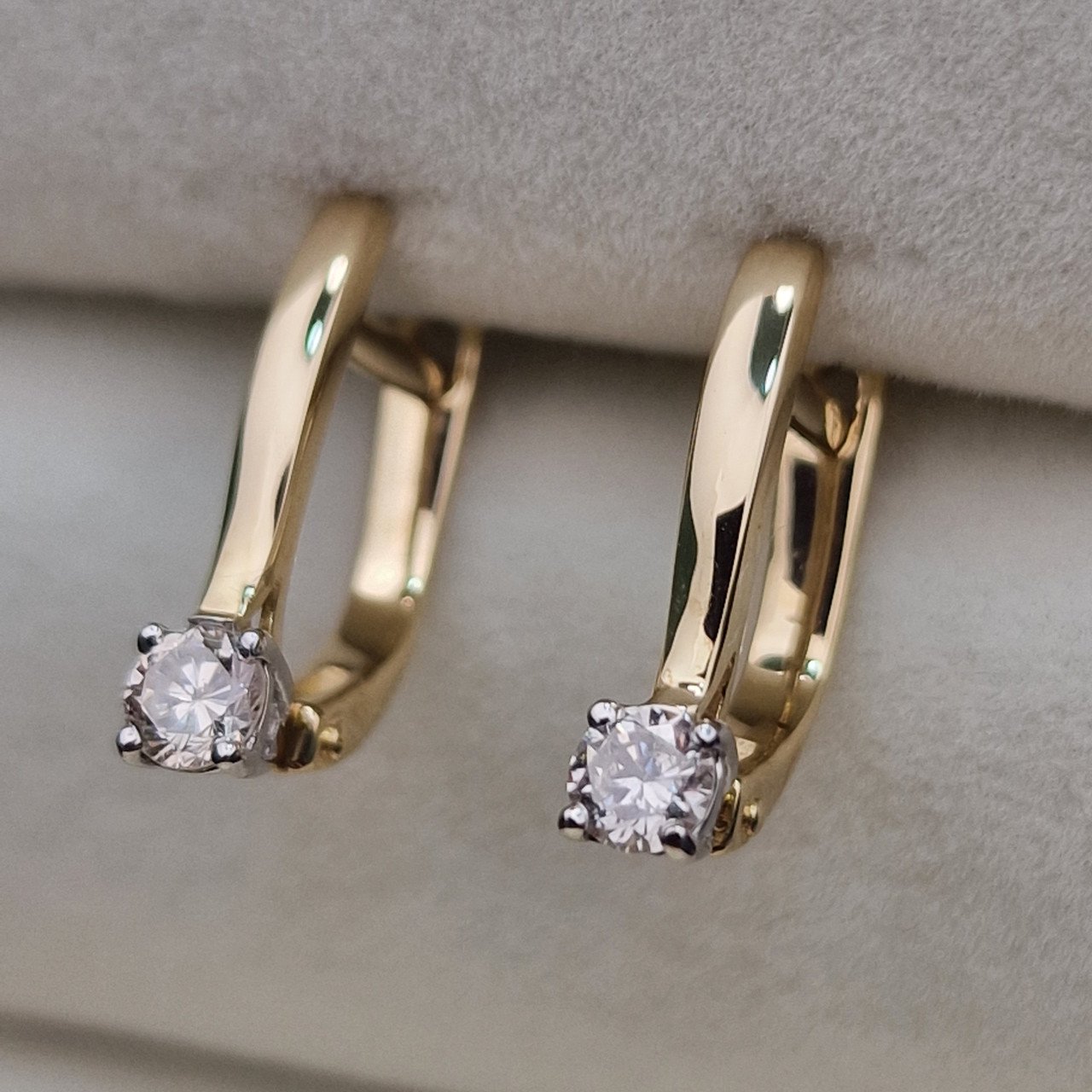 Серьги Deimantas 104885386 2,31гр 0,392ct. купить,NaN