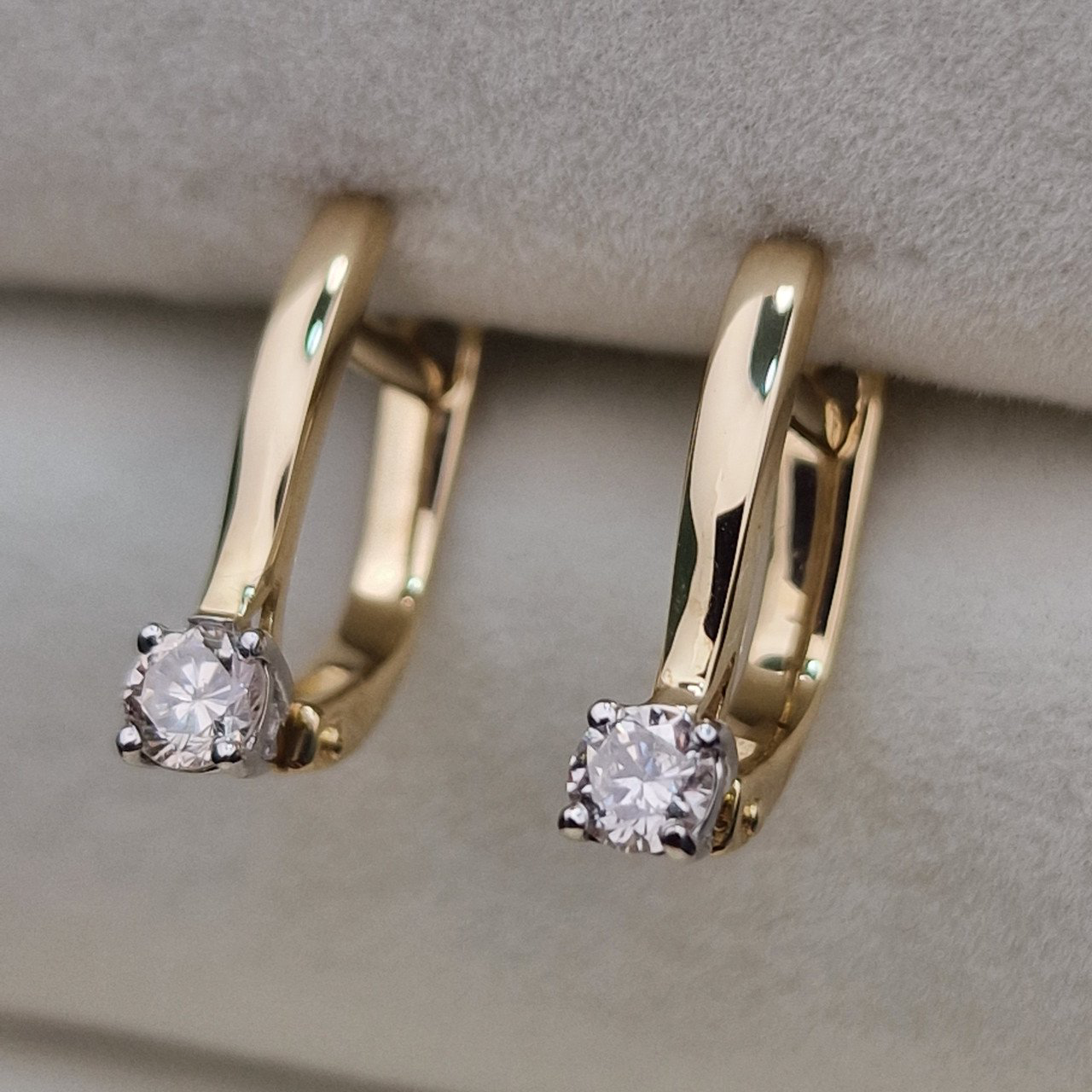 Серьги Deimantas 104885386 2,31гр 0,392ct. купить,NaN