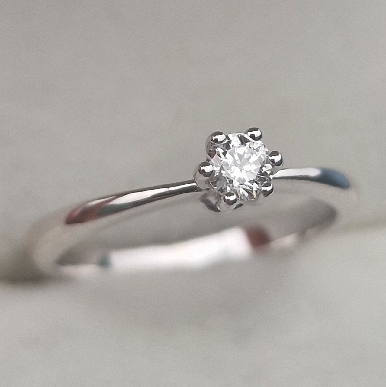 Кольцо Deimantas 105151196 16,5р 2,21гр 0,17ct. купить,NaN