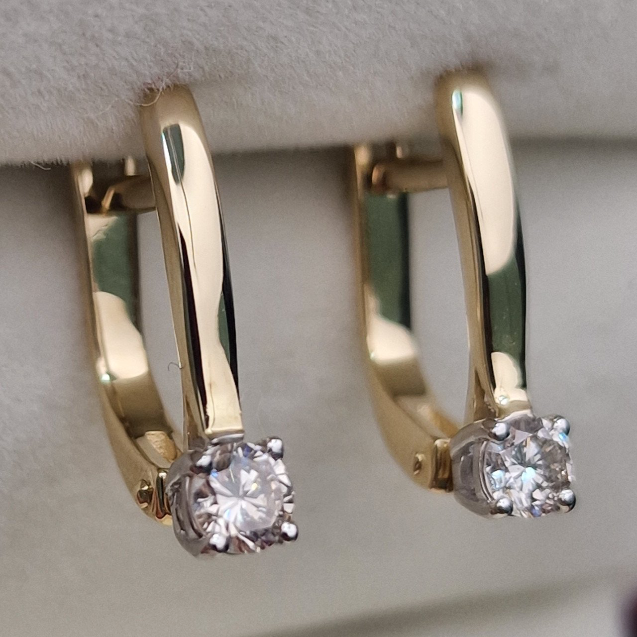 Серьги Deimantas 104885386 2,31гр 0,392ct. купить,NaN