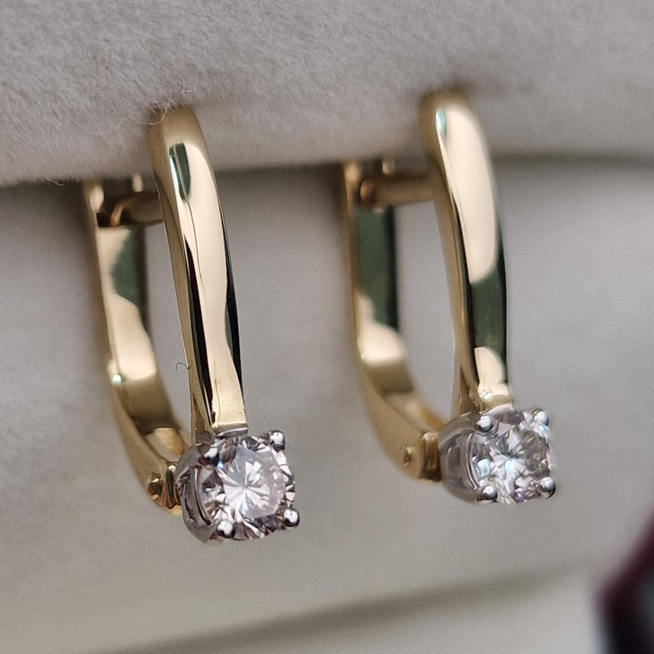 Серьги Deimantas 104885386 2,31гр 0,392ct. купить,NaN