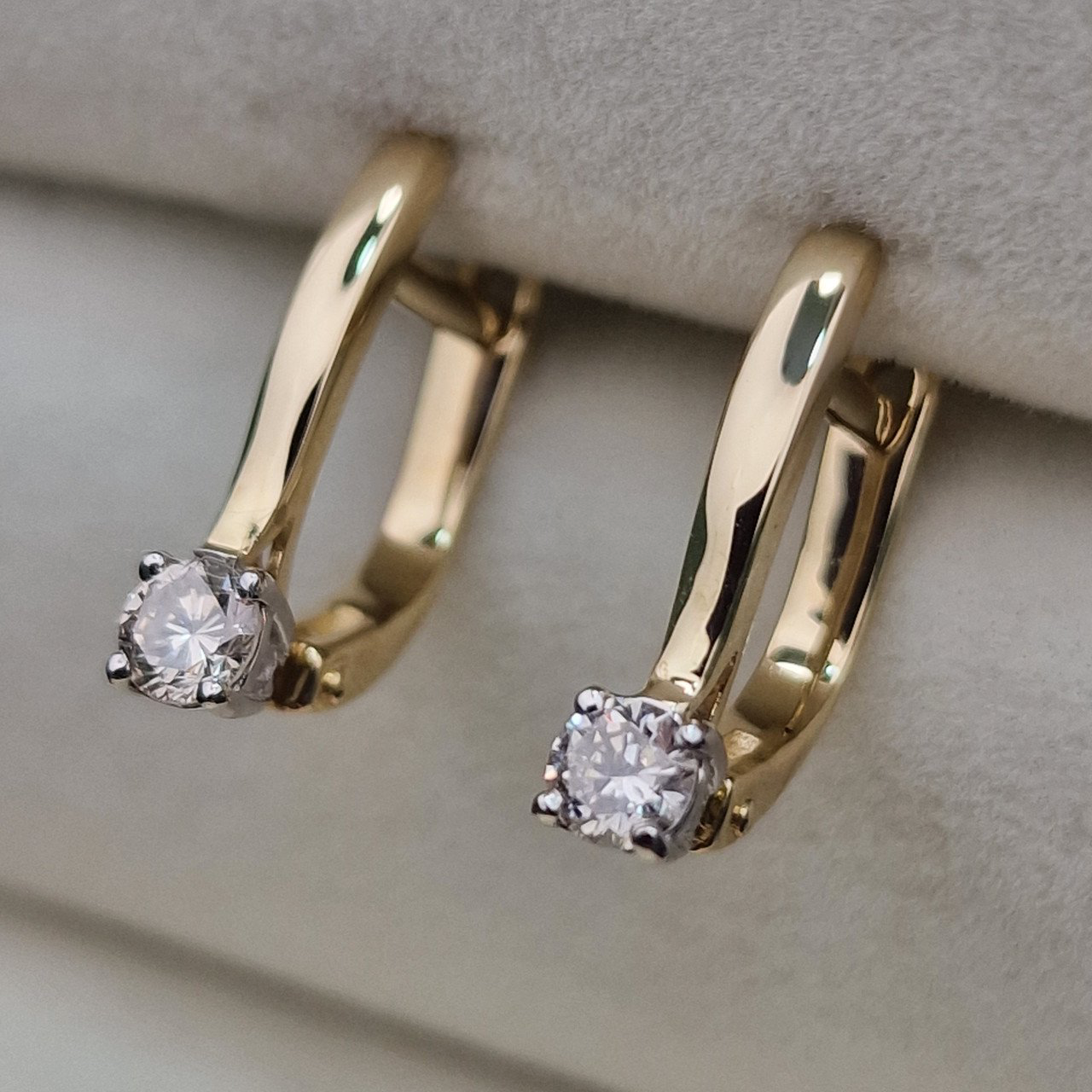 Серьги Deimantas 104885386 2,31гр 0,392ct. купить,NaN