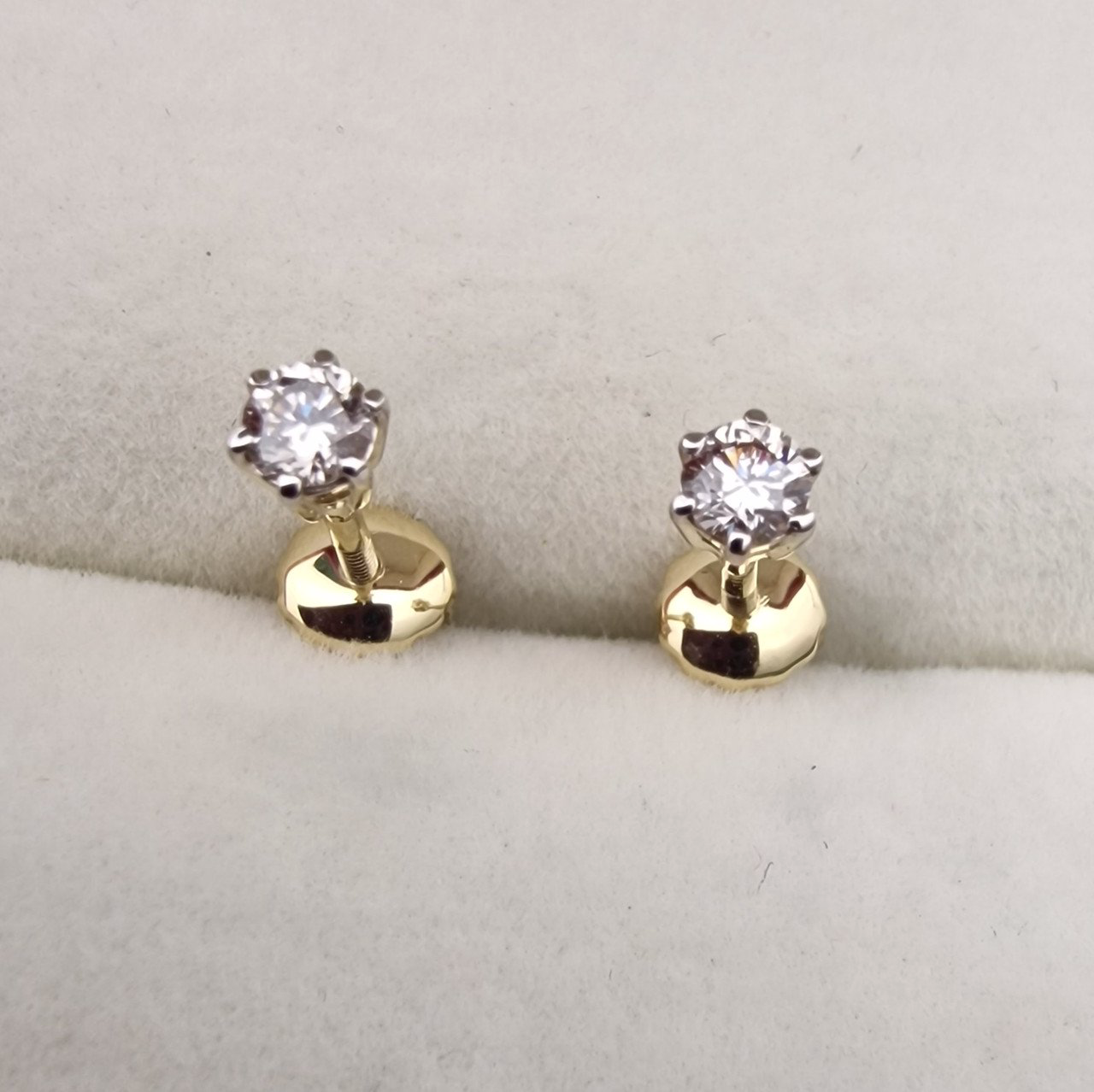 Серьги Deimantas 103746010 0,9гр 0,19ct. купить,NaN