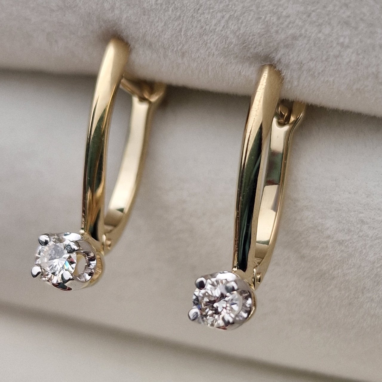 Серьги Deimantas 105154140 2,14гр 0,30ct. купить,NaN