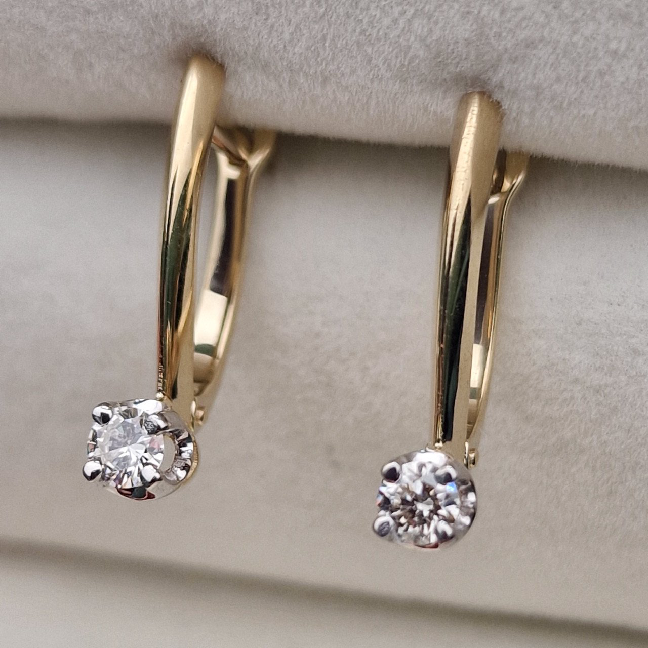 Серьги Deimantas 105154149 2,11гр 0,32ct. купить,NaN