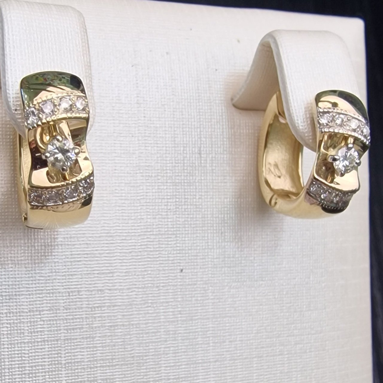Серьги Deimantas 103754639 4,16гр 0,259ct. купить,NaN