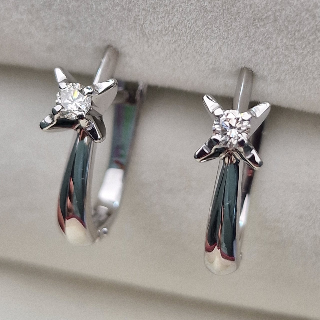 Серьги Deimantas 104885489 3,65гр 0,173ct. купить,NaN