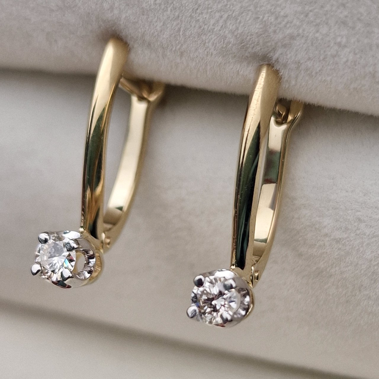 Серьги Deimantas 105154199 2,13гр 0,32ct. купить,NaN
