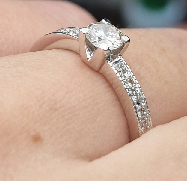 Комплект Deimantas 103795659 0,45ct 0,76ct. купить,NaN