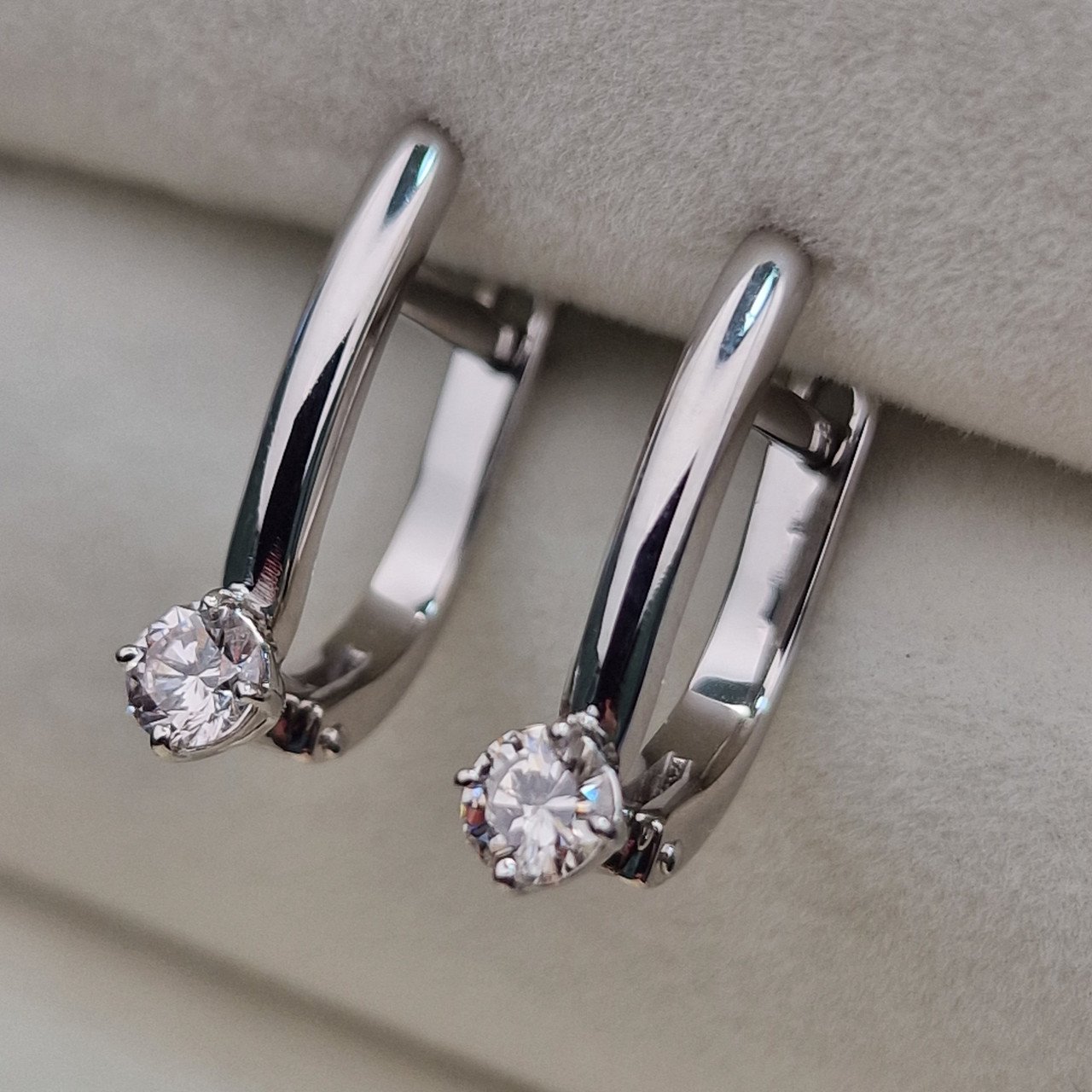 Серьги Deimantas 104885441 2,53гр 0,328ct. купить,NaN