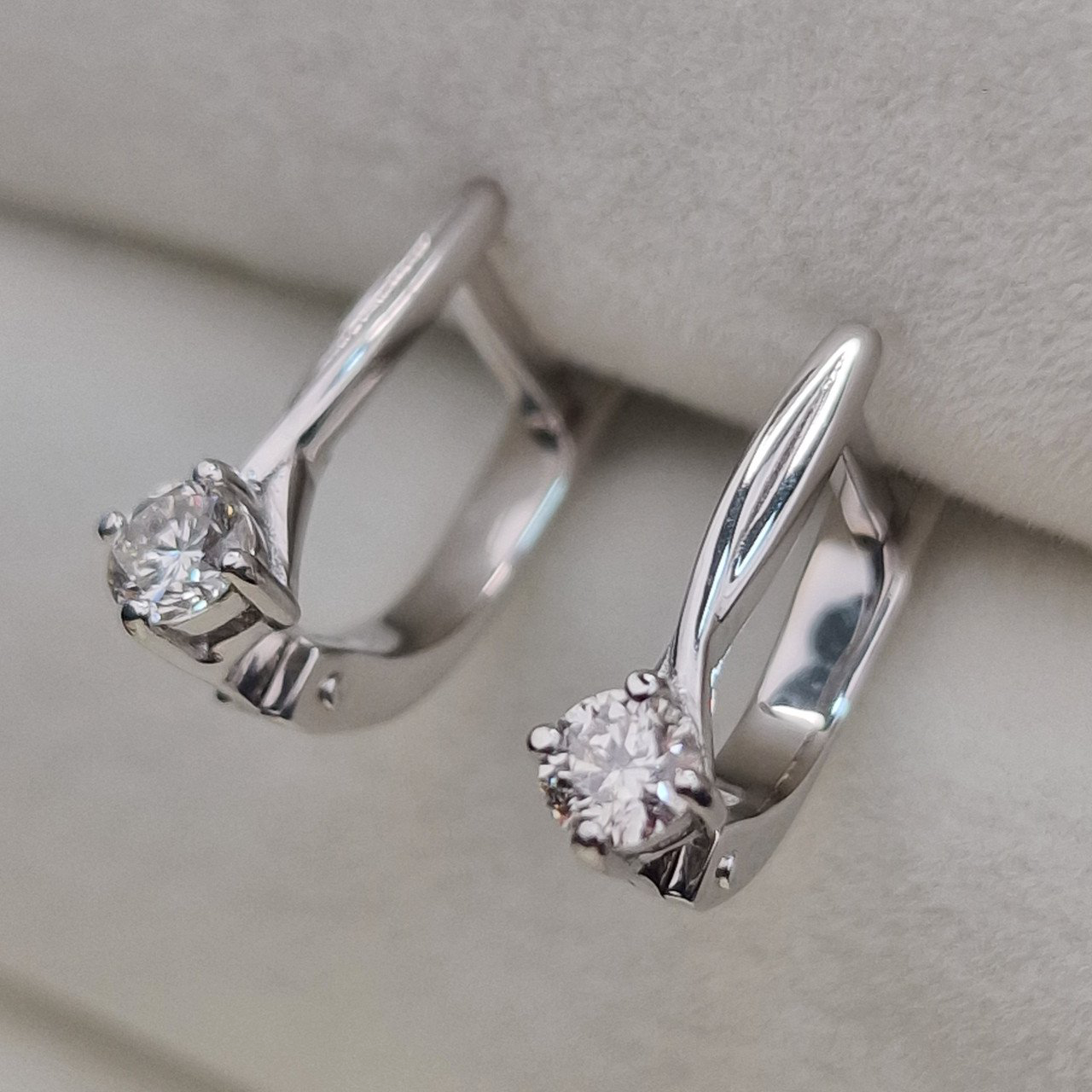 Серьги Deimantas 104885474 2,48гр 0,34ct. купить,NaN