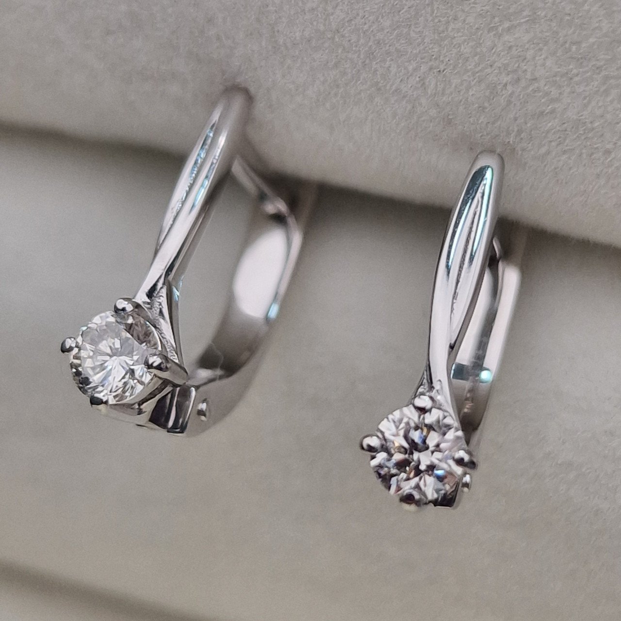 Серьги Deimantas 104885474 2,48гр 0,34ct. купить,NaN