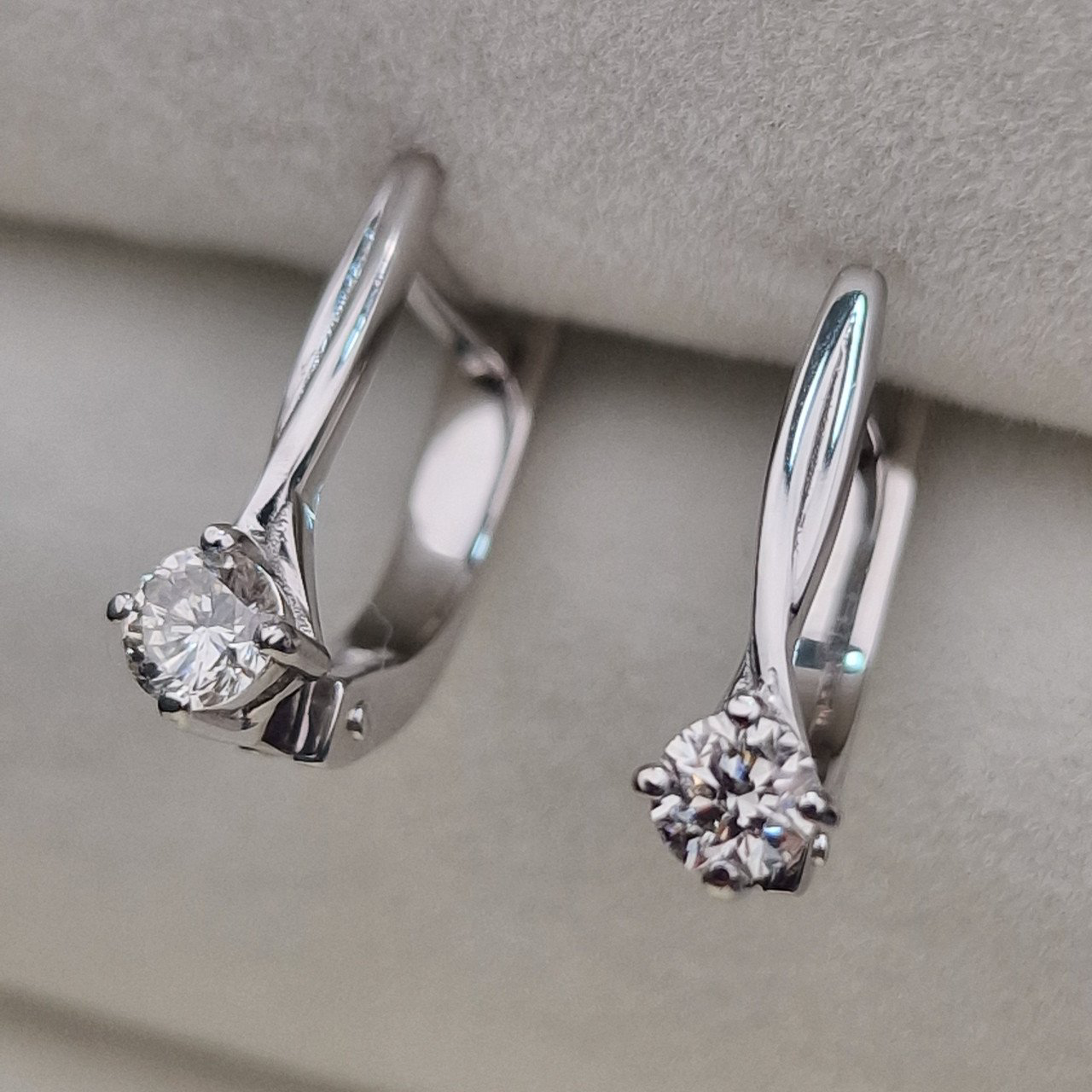 Серьги Deimantas 104885474 2,48гр 0,34ct. купить,NaN