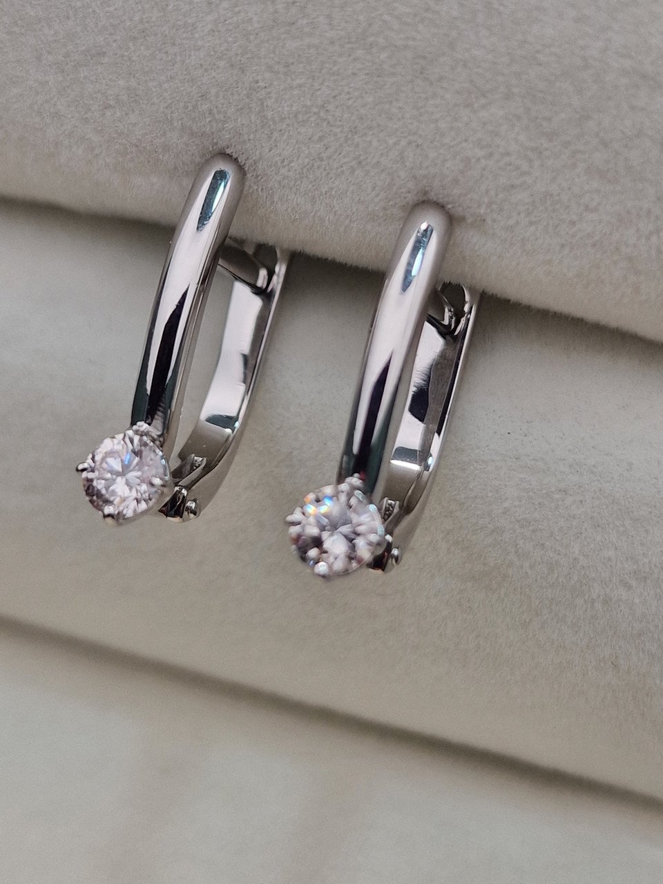 Серьги Deimantas 104885441 2,53гр 0,328ct. купить,NaN