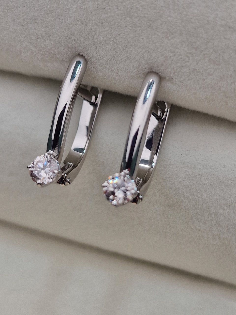 Серьги Deimantas 104885441 2,53гр 0,328ct. купить,NaN