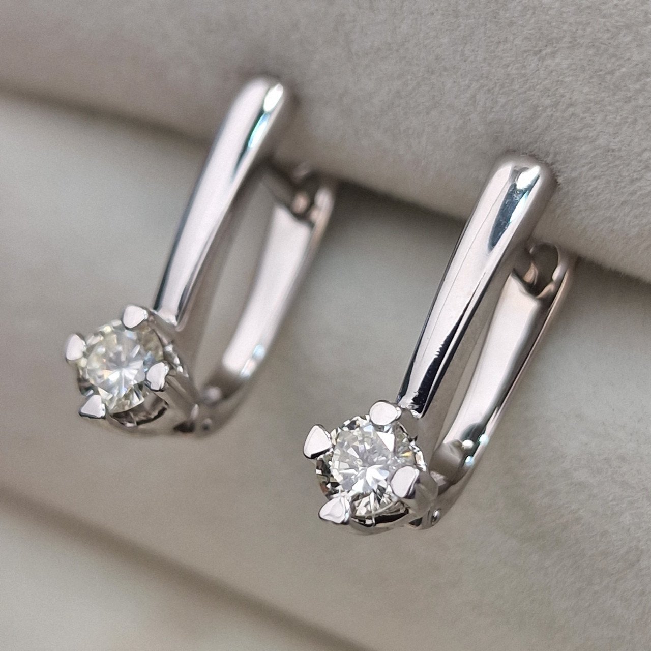 Серьги Deimantas 104885510 2,83гр 0,458ct. купить,NaN