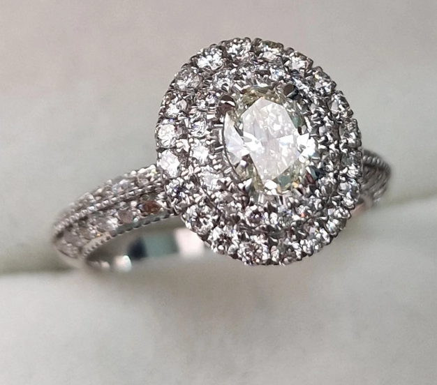 Комплект Deimantas 103880427 1,47ct 1,22ct. купить,NaN