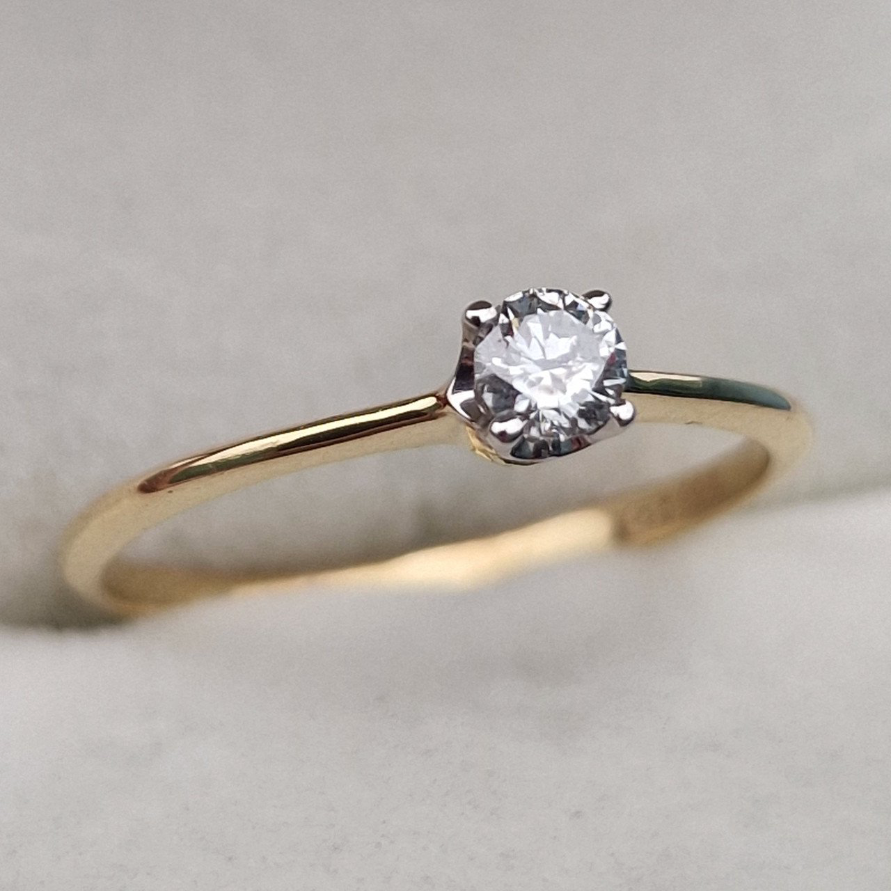 Кольцо Deimantas 105154295 17р 1,16гр 0,18ct. купить,NaN