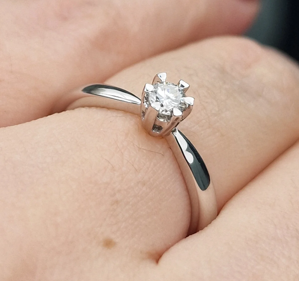 Комплект Deimantas 104894112 0,19ct 0,366ct. купить,NaN