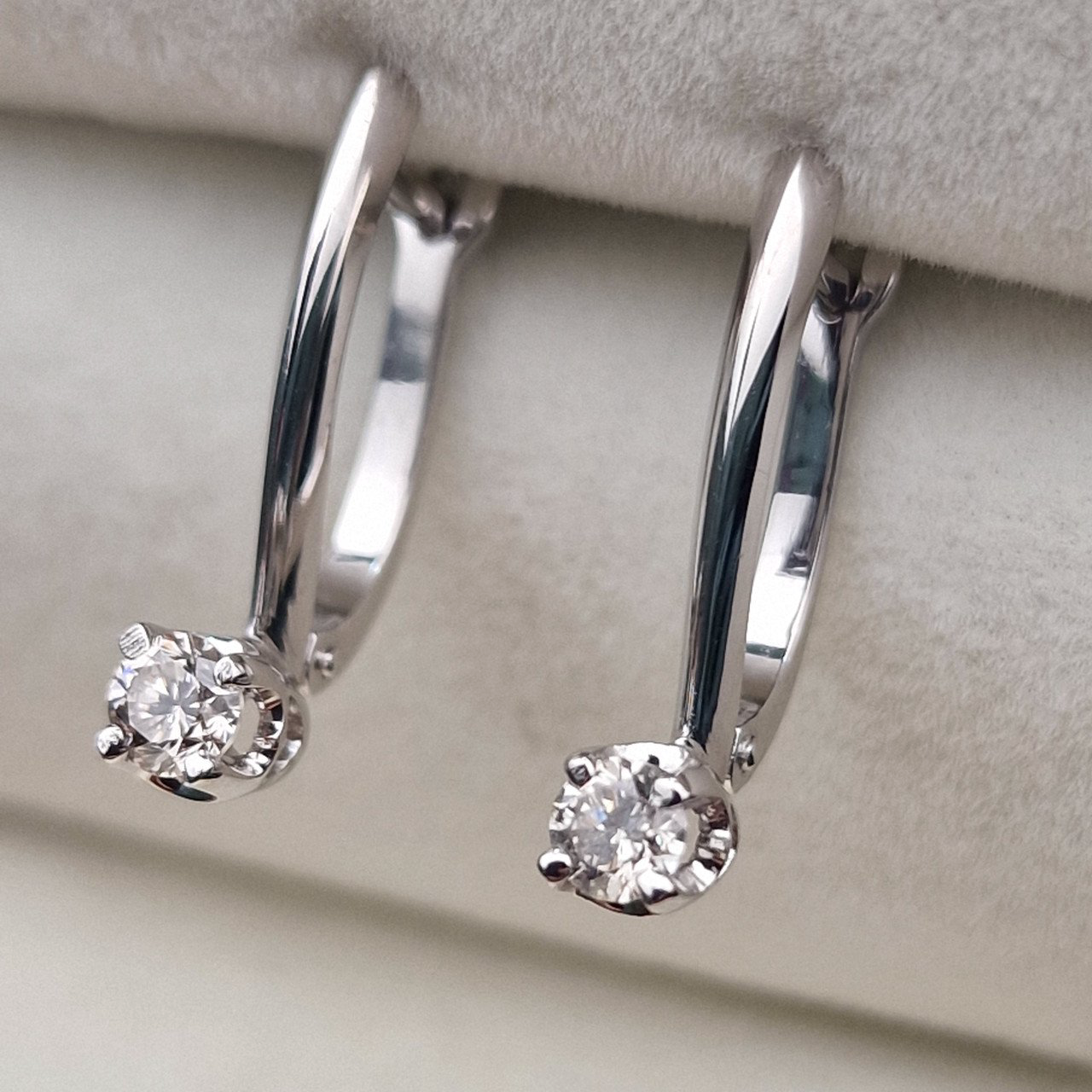 Серьги Deimantas 105154328 2,15гр 0,30ct. купить,NaN