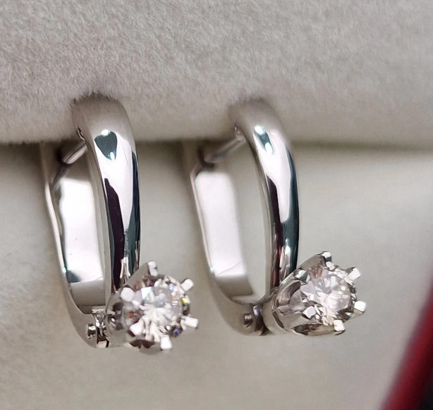 Комплект Deimantas 104894112 0,19ct 0,366ct. купить,NaN