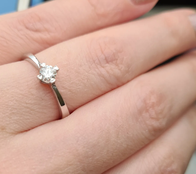 Комплект Deimantas 104894343 0,21ct 0,458ct. купить,NaN