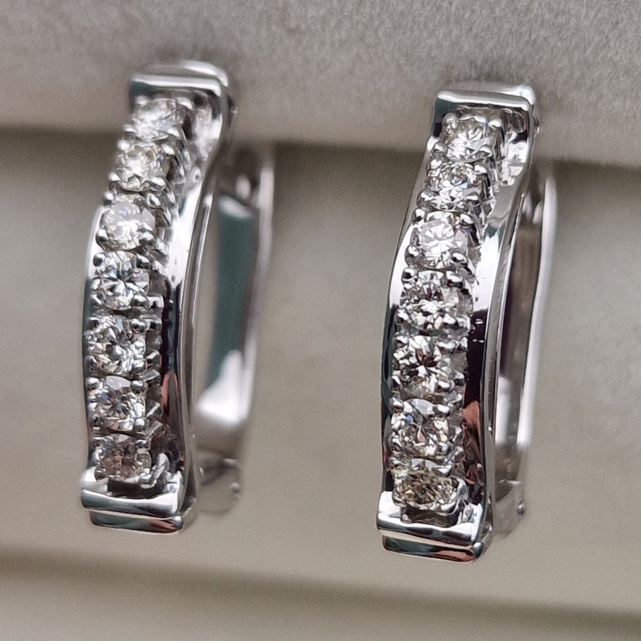 Серьги Deimantas 103890345 4,17гр 0,45ct. купить,NaN