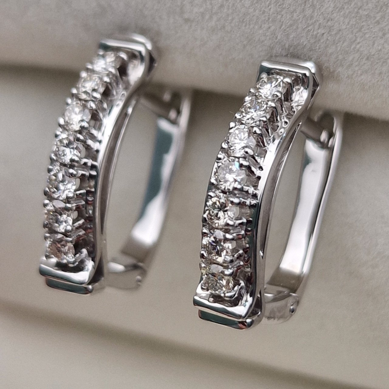 Серьги Deimantas 103890345 4,17гр 0,45ct. купить,NaN