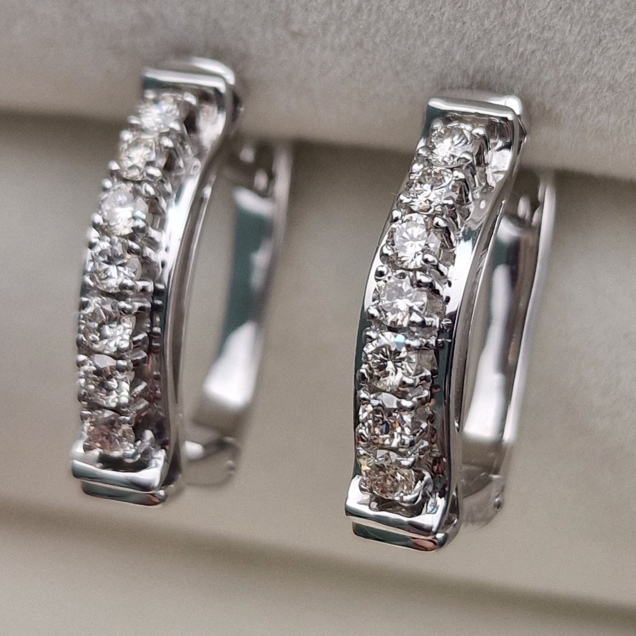Серьги Deimantas 103890345 4,17гр 0,45ct. купить,NaN