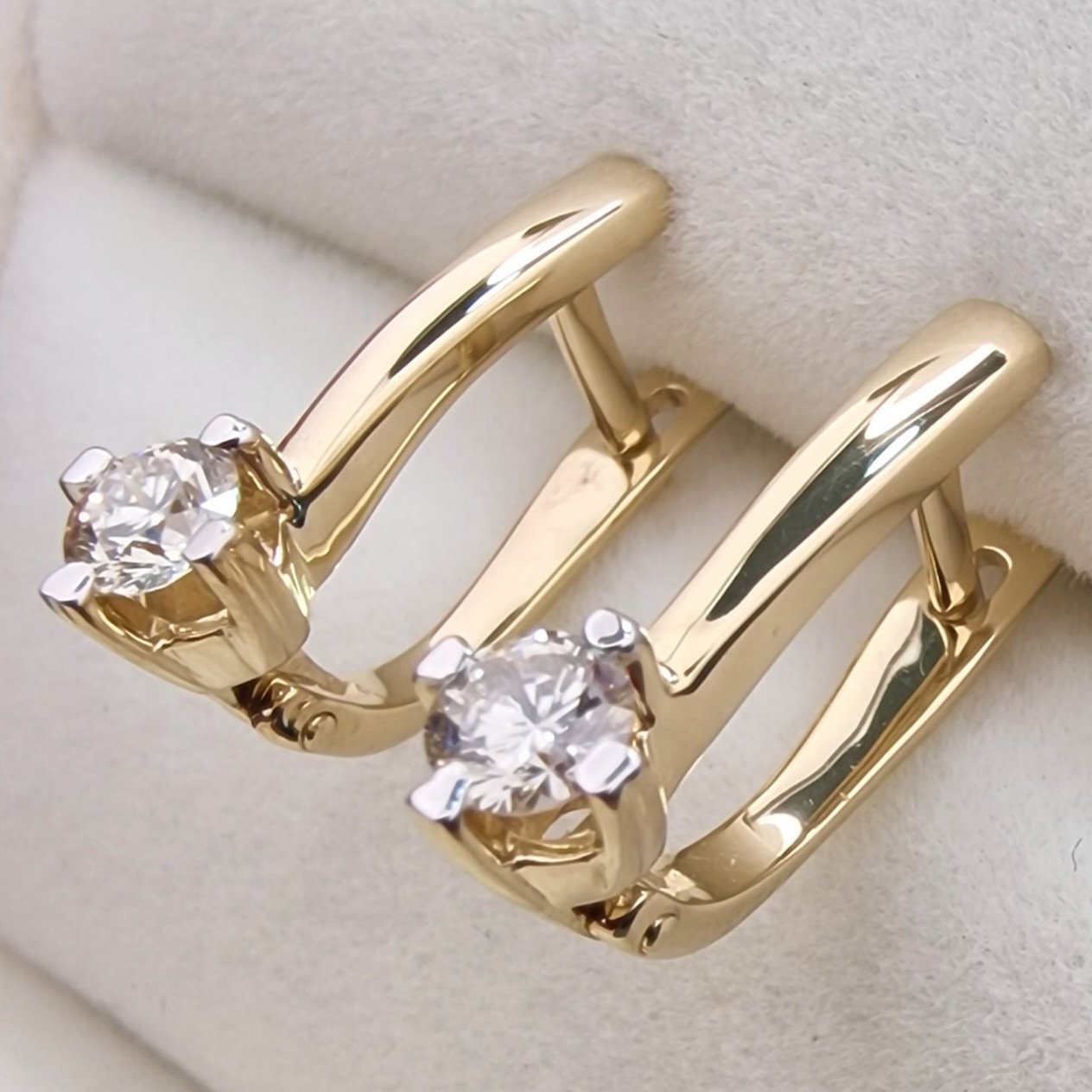 Серьги Deimantas 103890528 2,69гр 0,48ct. купить,NaN