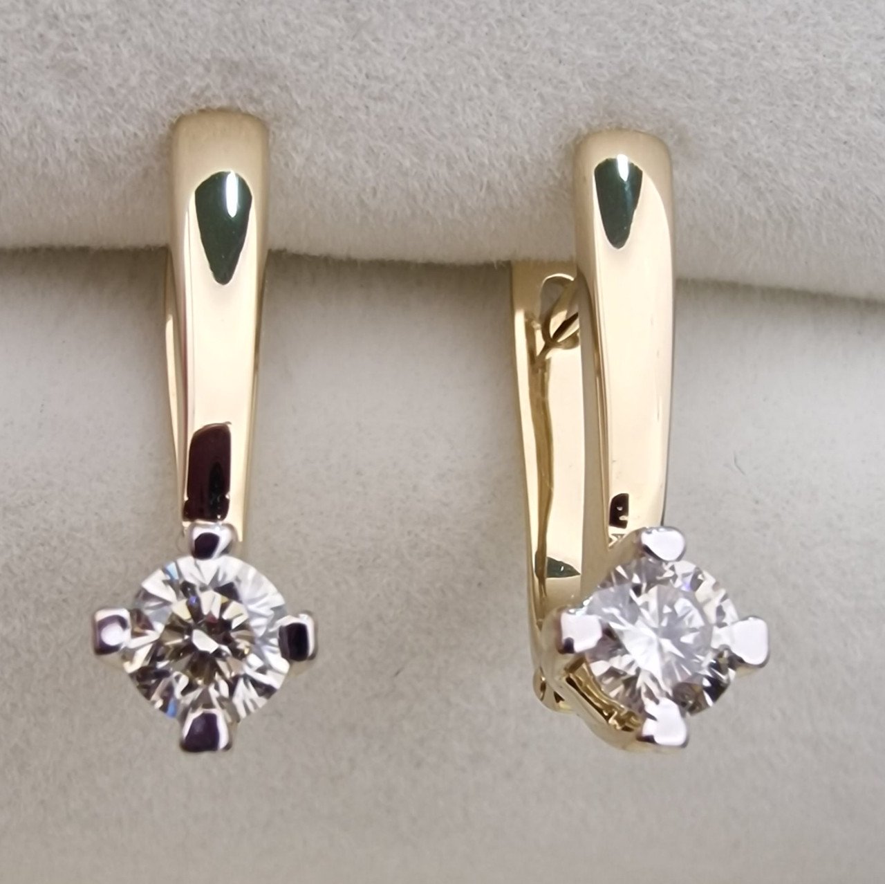 Серьги Deimantas 103890528 2,69гр 0,48ct. купить,NaN