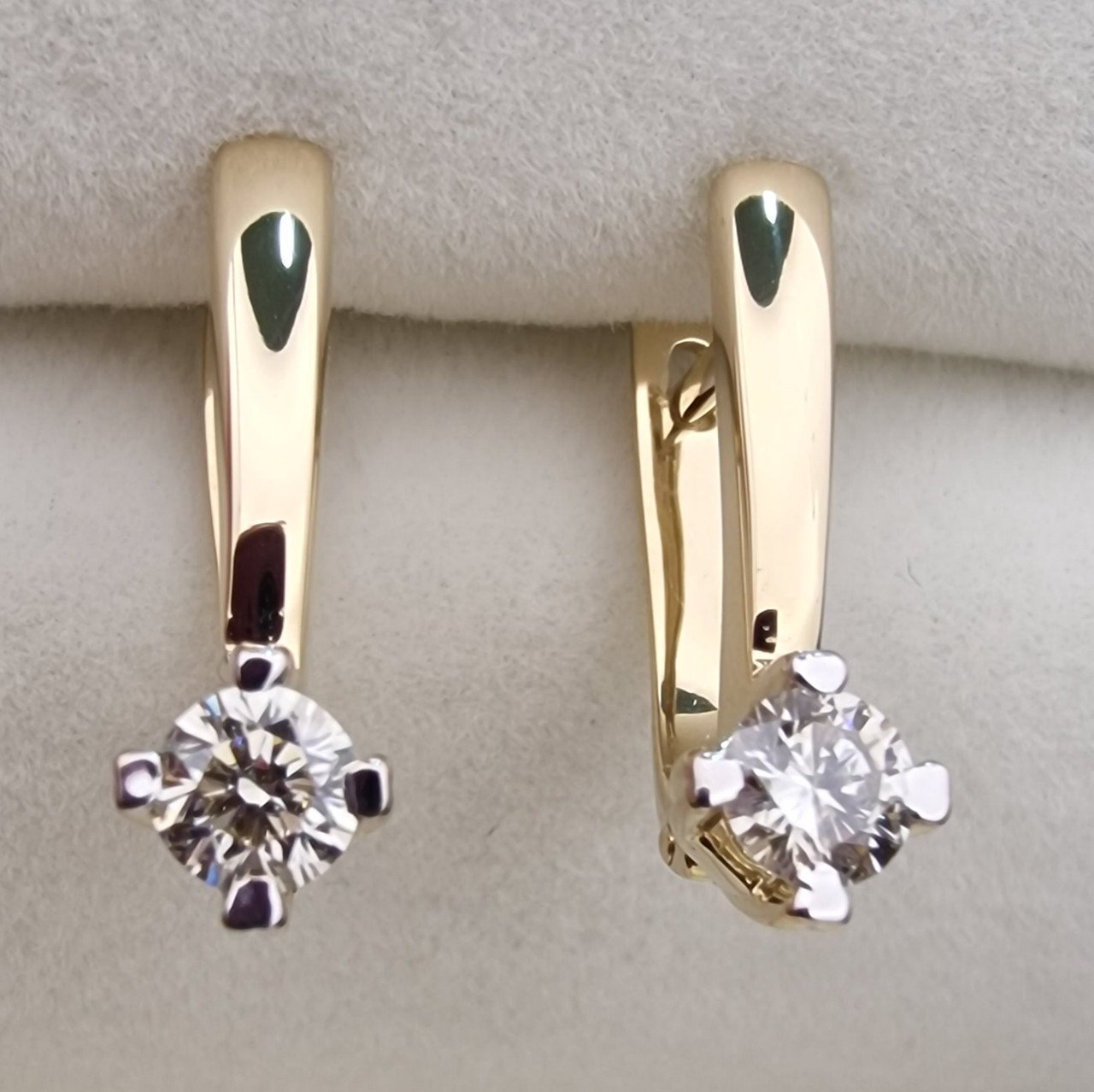 Серьги Deimantas 103890528 2,69гр 0,48ct. купить,NaN