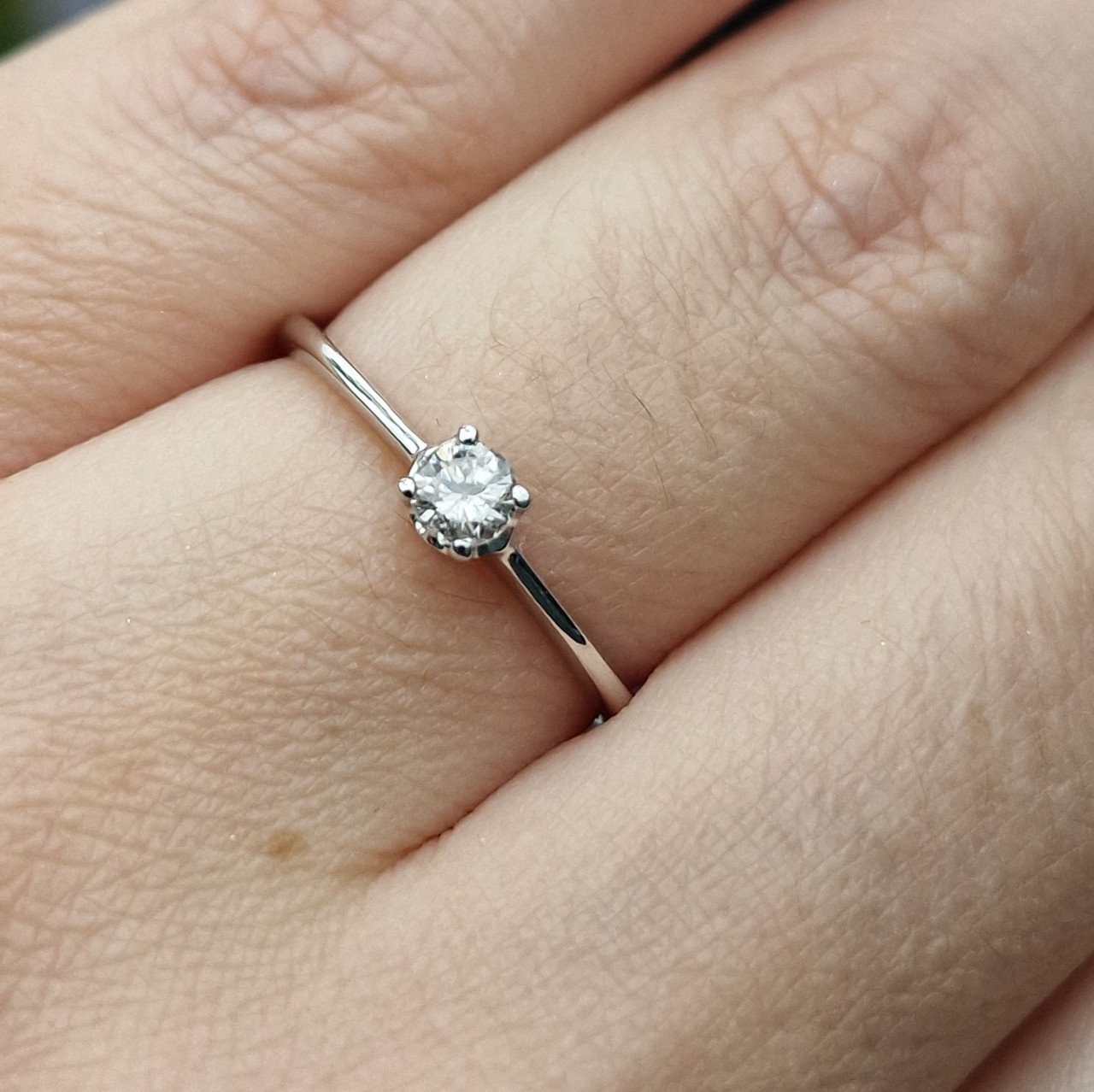 Кольцо Deimantas 105159962 17,5р 1,21гр 0,17ct. купить,NaN