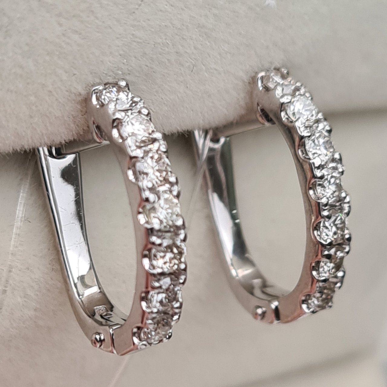 Серьги Deimantas 104903257 2,68гр 0,641ct. купить,NaN