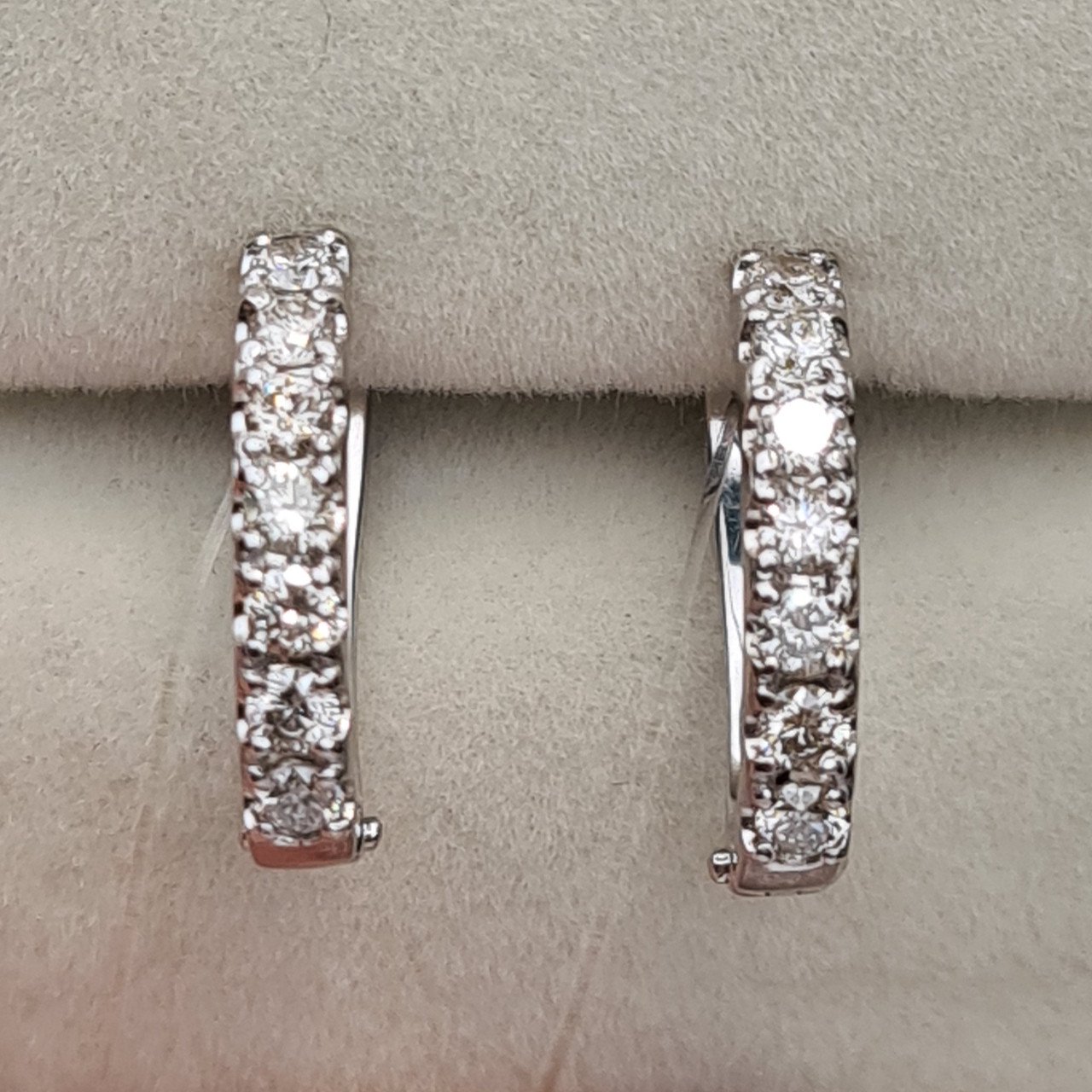 Серьги Deimantas 104903257 2,68гр 0,641ct. купить,NaN
