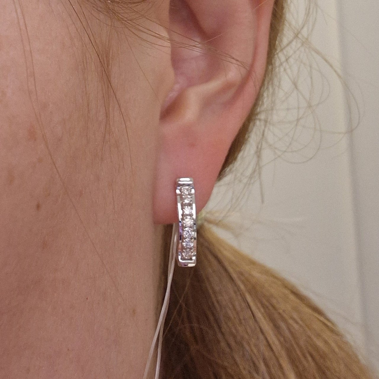 Серьги Deimantas 104903151 4,23гр 0,441ct. купить,NaN