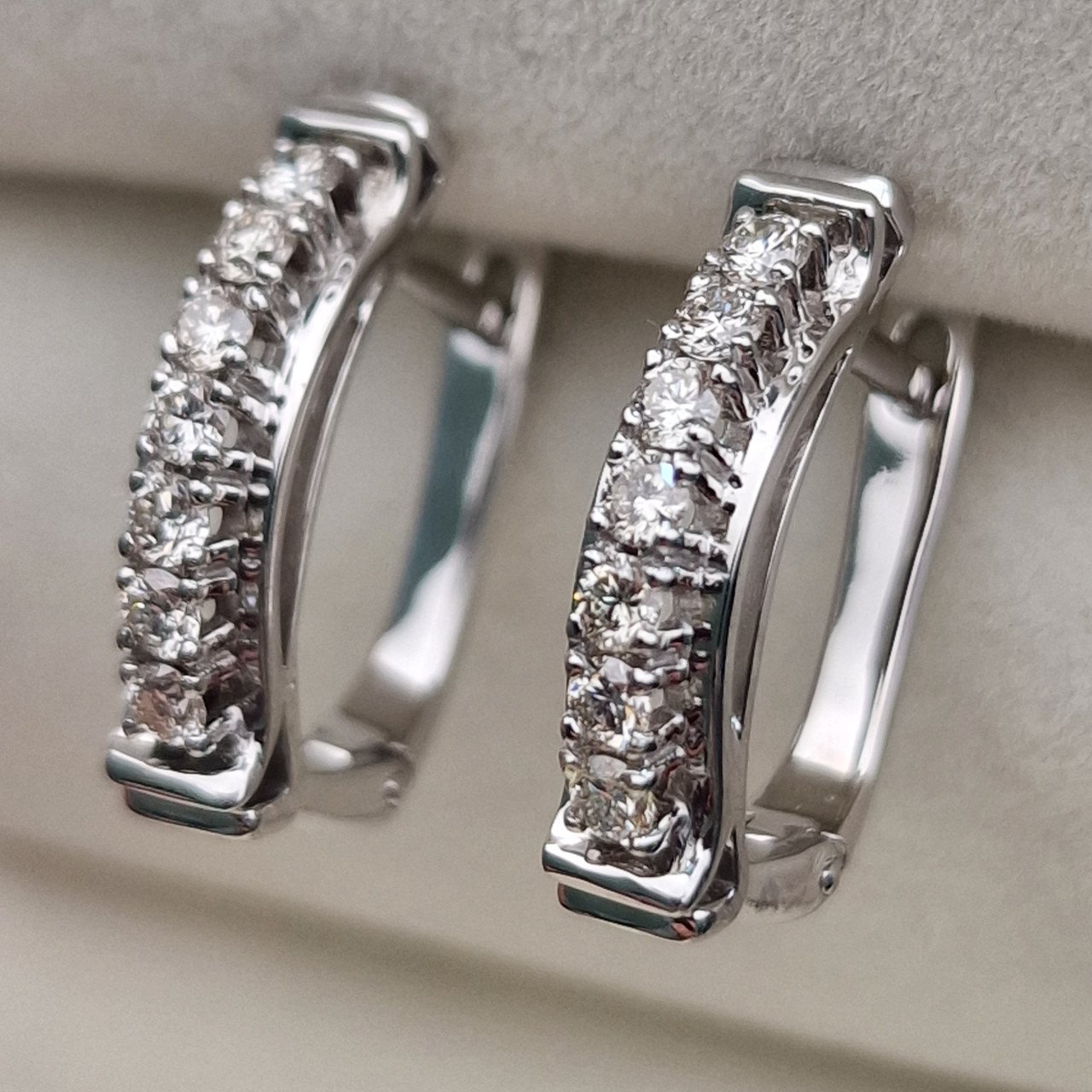 Серьги Deimantas 104903151 4,23гр 0,441ct. купить,NaN