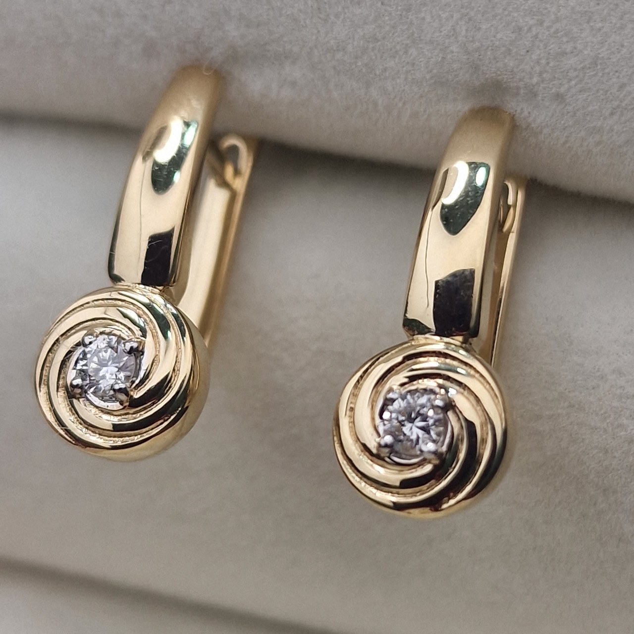 Серьги Deimantas 104903572 3,64гр 0,14ct. купить,NaN
