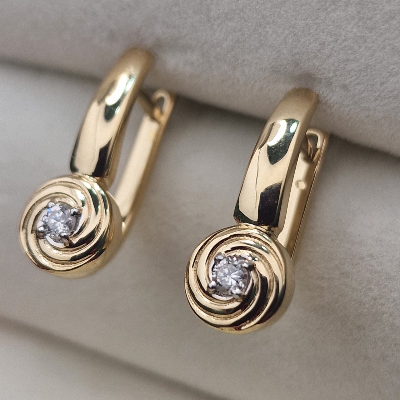 Серьги Deimantas 104903572 3,64гр 0,14ct. купить,NaN