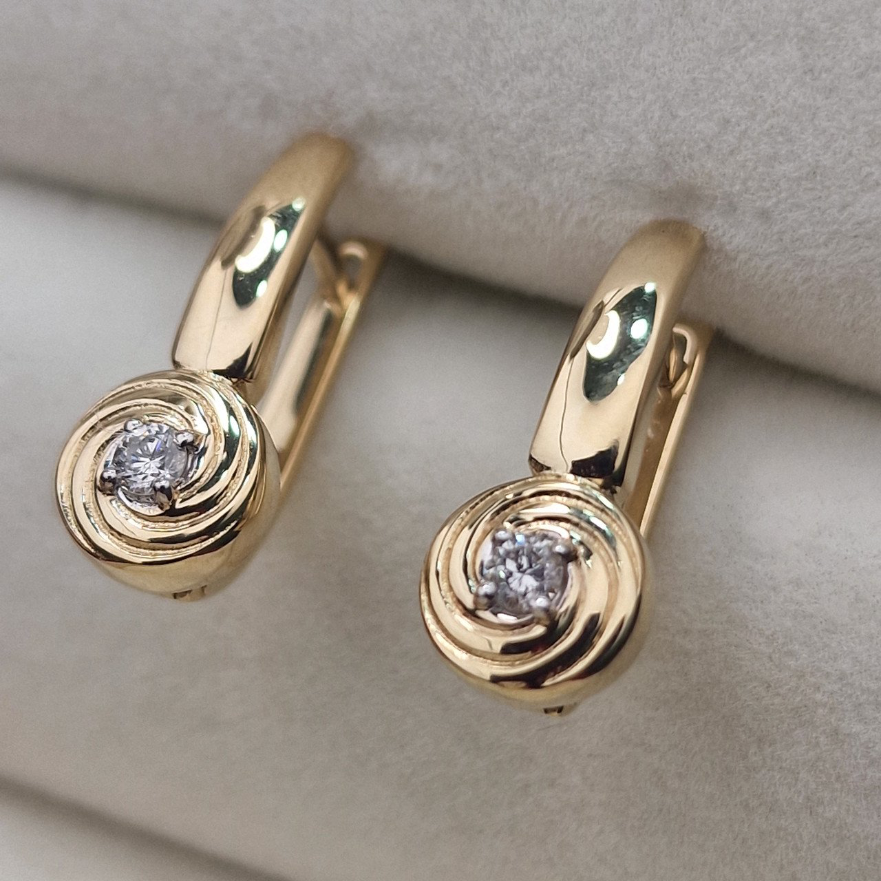 Серьги Deimantas 104903572 3,64гр 0,14ct. купить,NaN