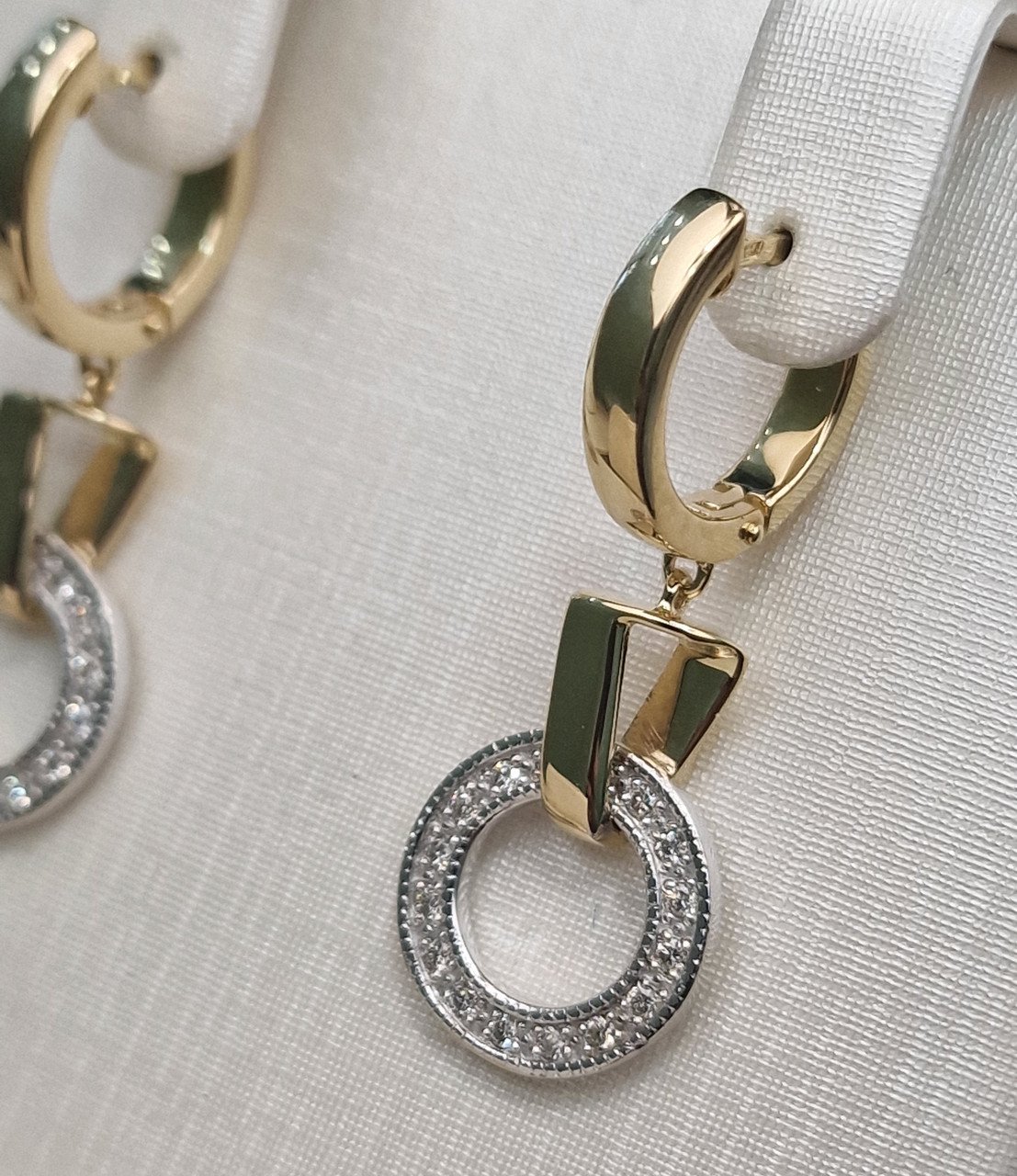 Серьги Deimantas 103890801 5,43гр 0,262ct. купить,NaN