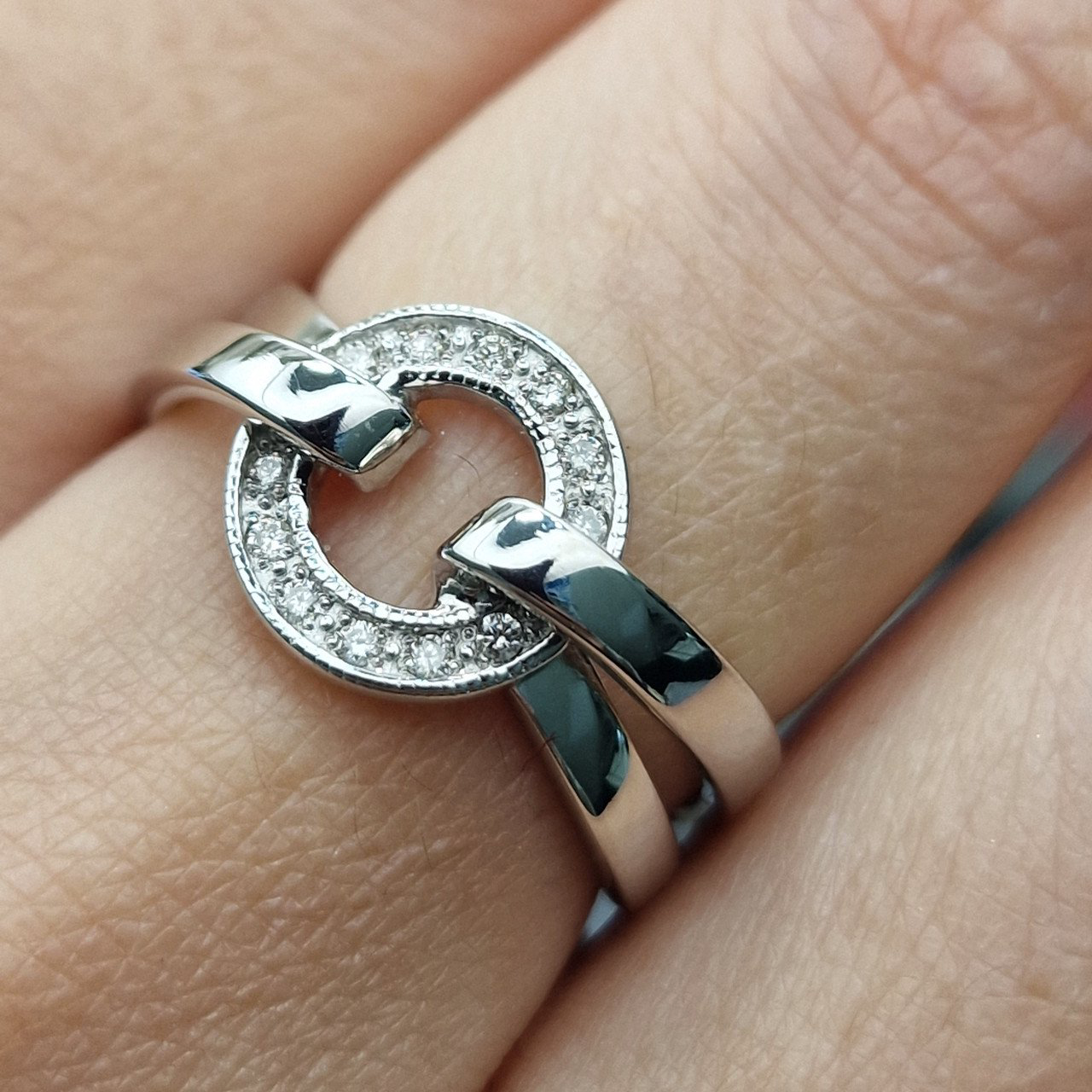 Кольцо Deimantas 103890865 18р 4,48гр 0,091ct. купить,NaN