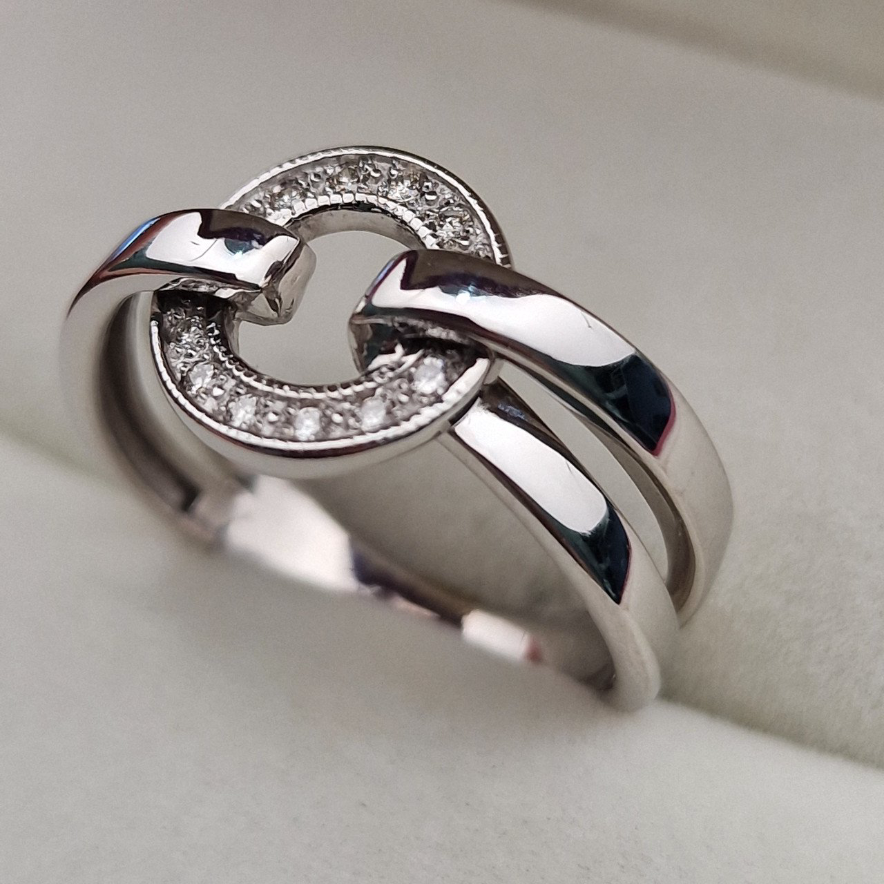 Кольцо Deimantas 103890865 18р 4,48гр 0,091ct. купить,NaN